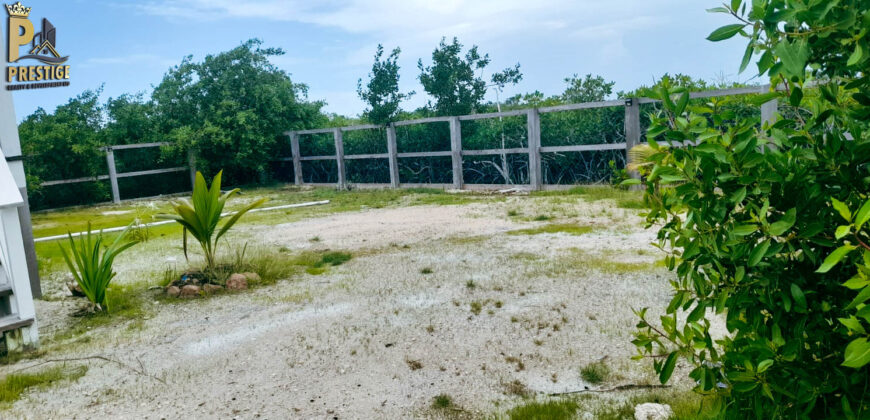 Turn-Key Off-Grid House at Secret Beach, North Ambergris Caye